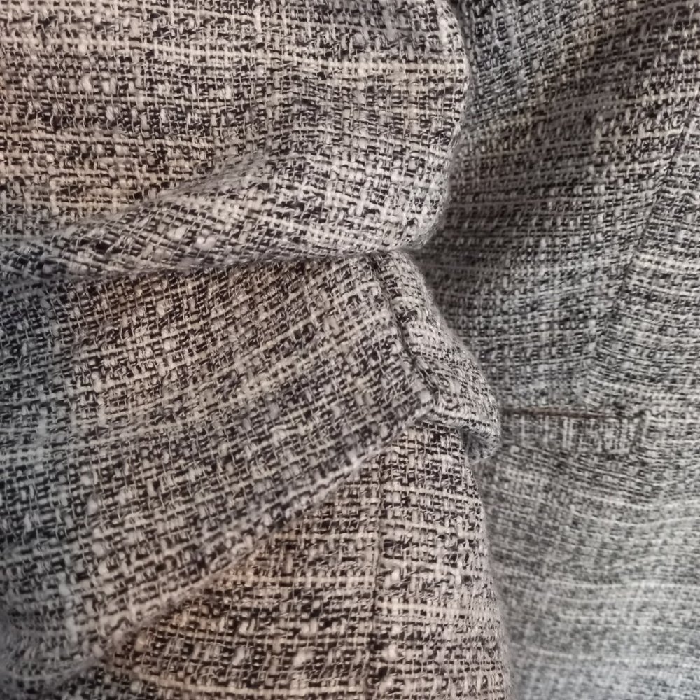 H&M Collarless grey blazer with modern simple lines, pockets (Size 10) - Picture 6 of 8